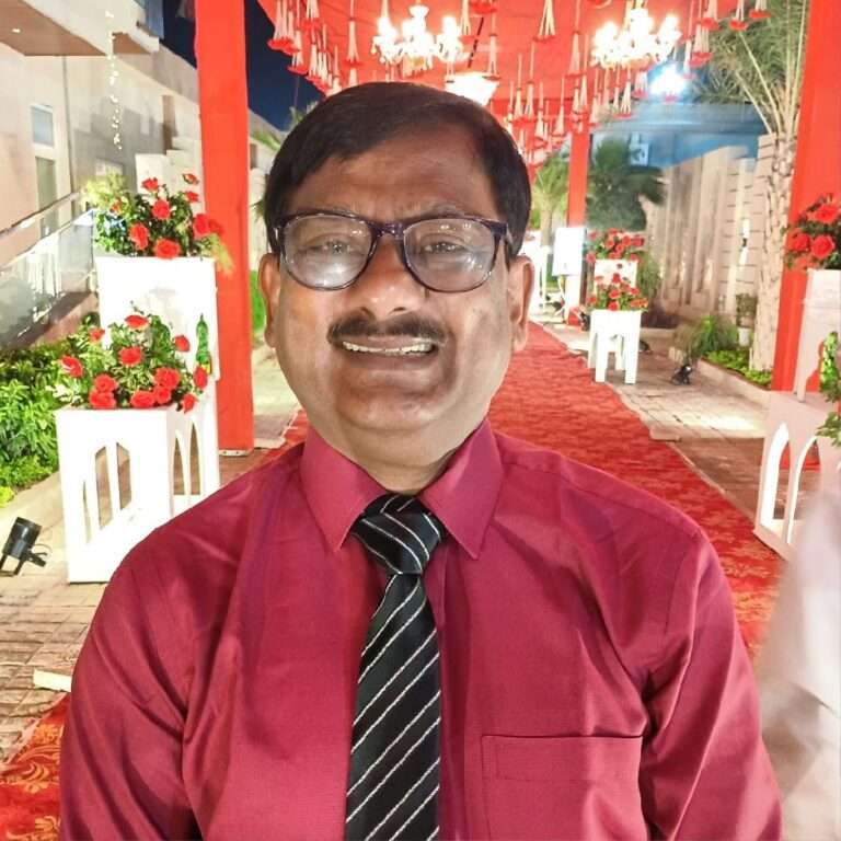 Shri Kuldeep Saxena